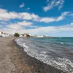 Home2book Sunny Terrace Getaway Puerto Lajas アパート